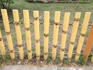 Cara Membuat Pagar Bambu Untuk Kebun yang Murah tapi Indah ...